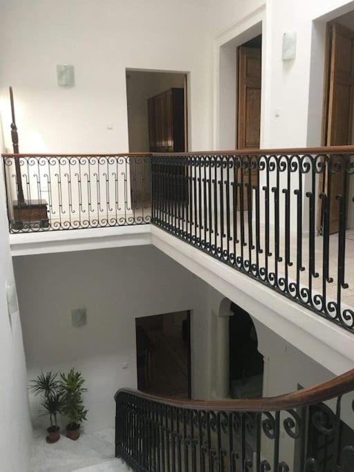 Spacious 4-Bedrooms Townhouse In Tas-Sliema Bagian luar foto