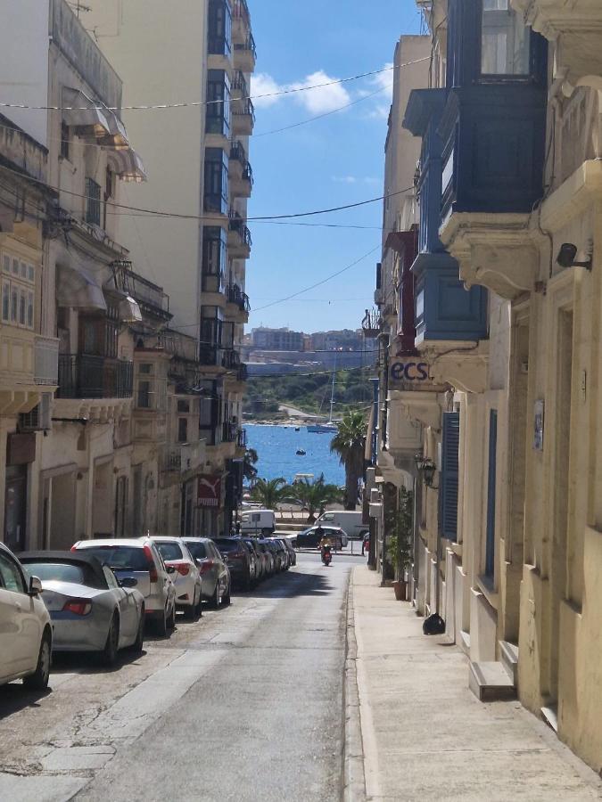 Spacious 4-Bedrooms Townhouse In Tas-Sliema Bagian luar foto